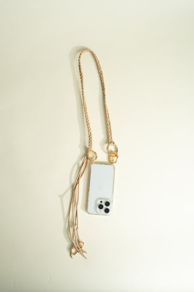 Senderkis_talaia_belt_and_phon